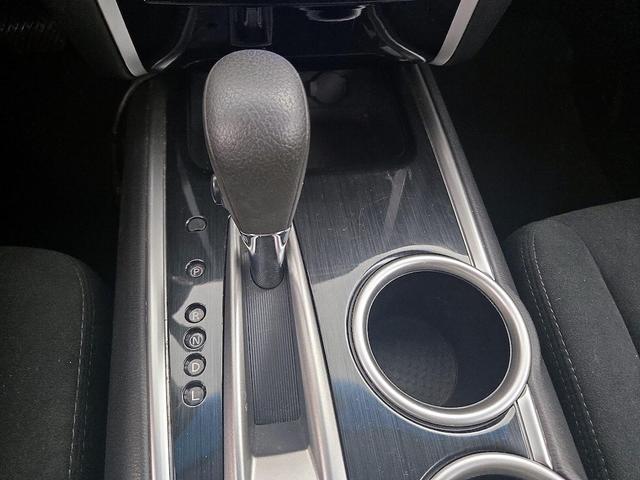 Photo of 2014 Gray Nissan Pathfinder