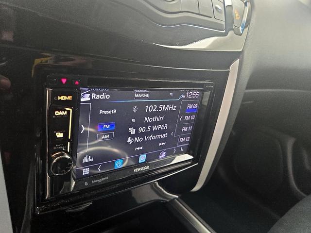 Photo of 2014 Gray Nissan Pathfinder