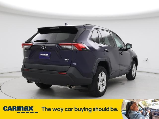 Photo of 2021 Blue Toyota RAV4