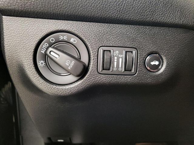 Photo of 2020 Black Dodge Challenger