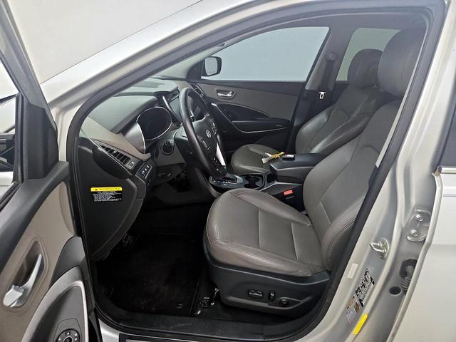 Photo of 2013 Silver Hyundai SANTA FE