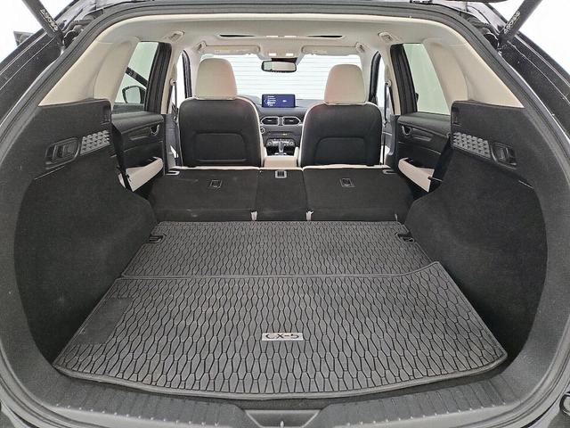 Photo of 2022 Black Mazda CX-5