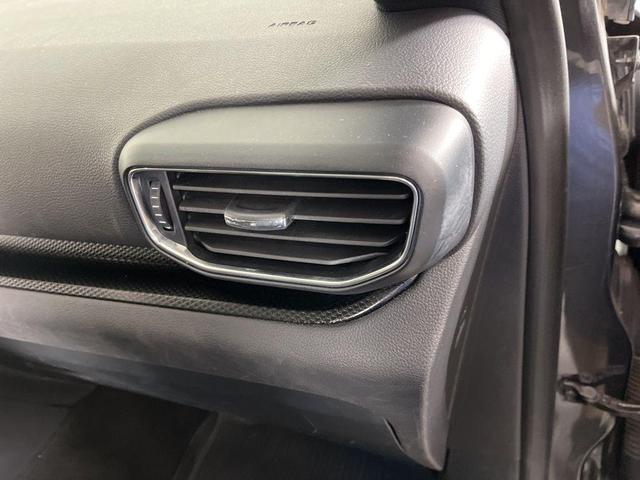 Photo of 2020 MAGNETIC METALLIC Ford Explorer