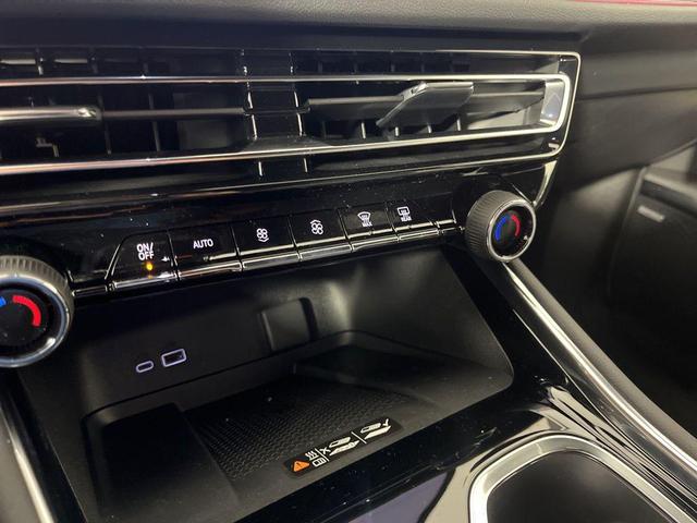 Photo of 2026 Sterling Gray Metallic Chevrolet Traverse