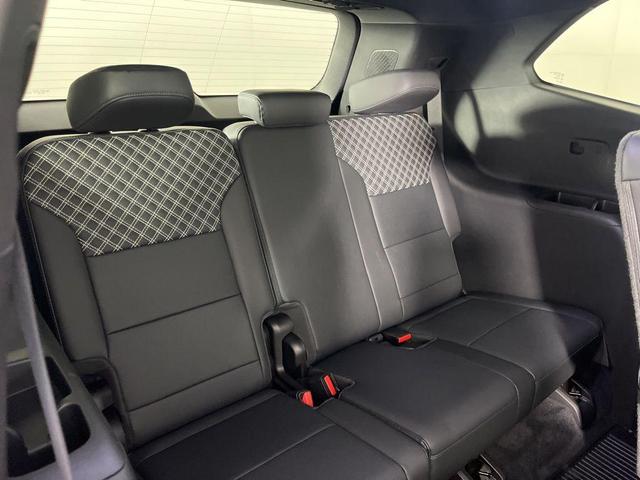 Photo of 2024 Sterling Metallic GMC Acadia