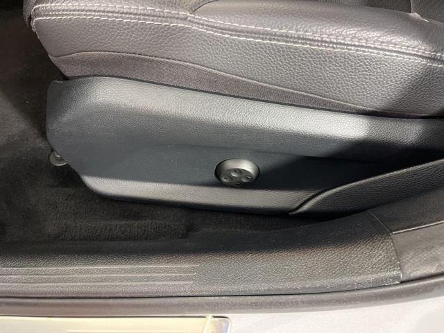 Photo of 2020 Iridium Silver Metallic Mercedes-Benz C-Class