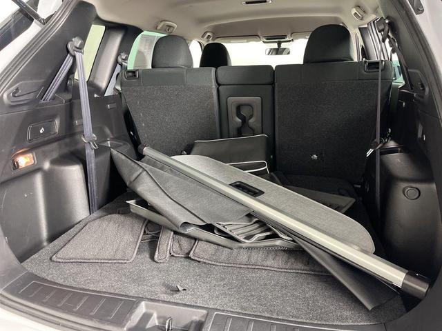 Photo of 2022 Diamond White Mitsubishi Outlander