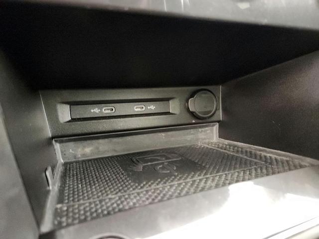 Photo of 2021 Black Volkswagen Tiguan