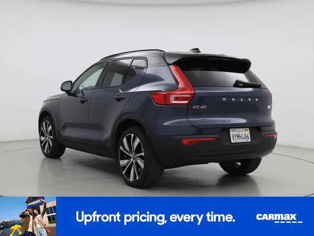Photo of 2022 Blue Volvo XC40 Recharge Pure Electric