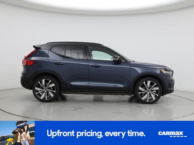 Photo of 2022 Blue Volvo XC40 Recharge Pure Electric