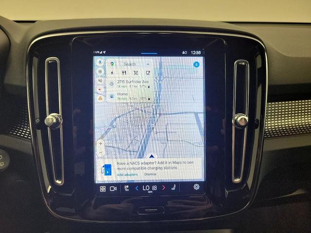 Photo of 2022 Blue Volvo XC40 Recharge Pure Electric