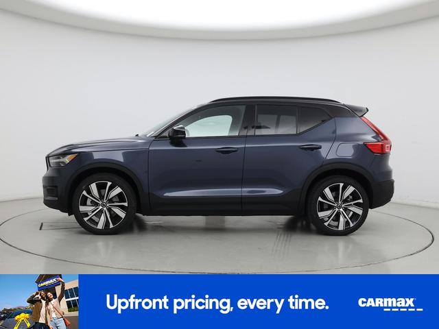 Photo of 2022 Blue Volvo XC40 Recharge Pure Electric