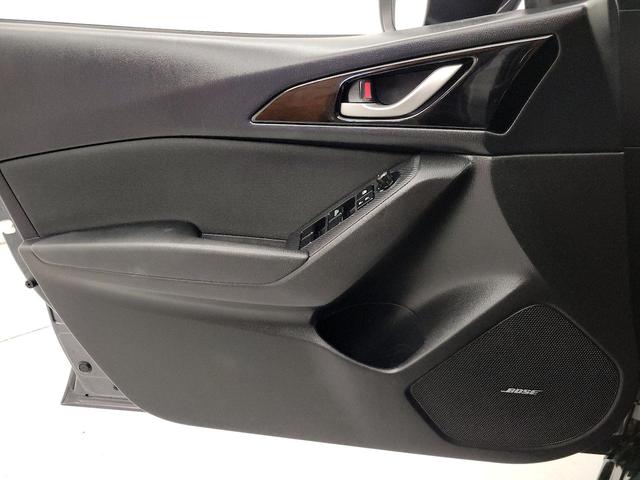 Photo of 2014 Gray Mazda Mazda3