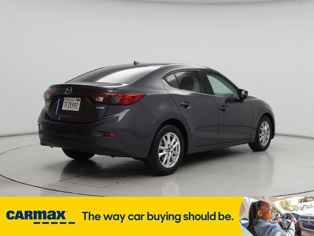Photo of 2014 Gray Mazda Mazda3