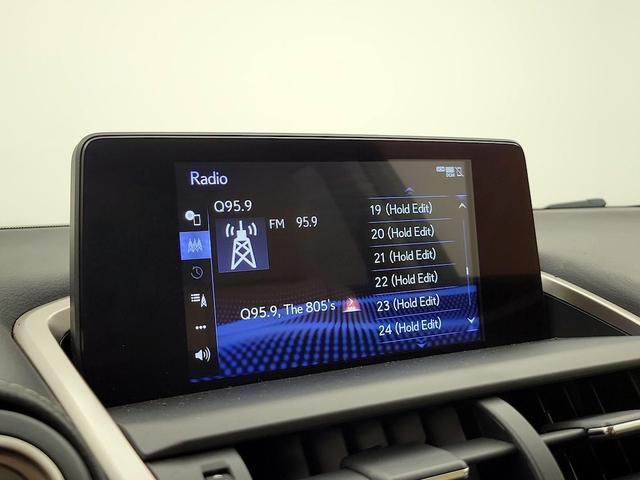 Photo of 2020 White Lexus NX 300
