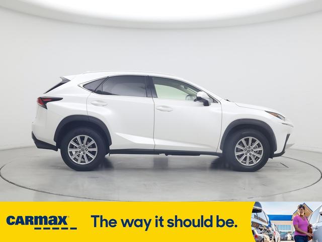 Photo of 2020 White Lexus NX 300