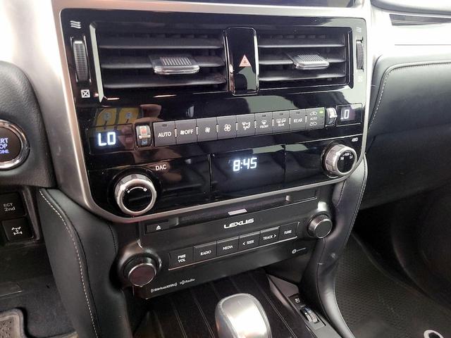 Photo of 2023 Black Lexus GX 460