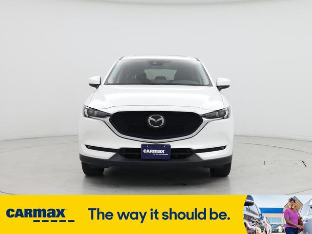Photo of 2021 White Mazda CX-5