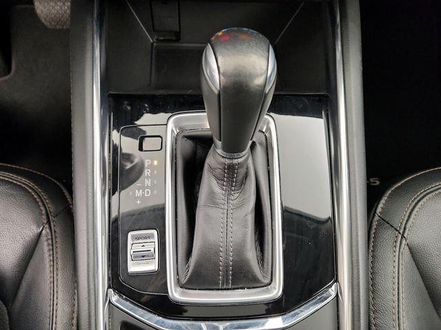 Photo of 2021 White Mazda CX-5