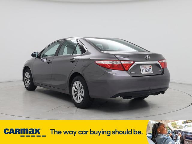 Photo of 2016 Gray Toyota Camry