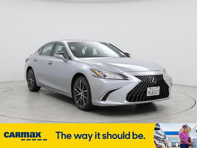 2023 Lexus Es 300h