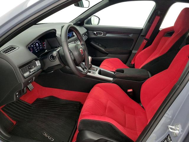 Photo of 2025 Gray Honda Civic
