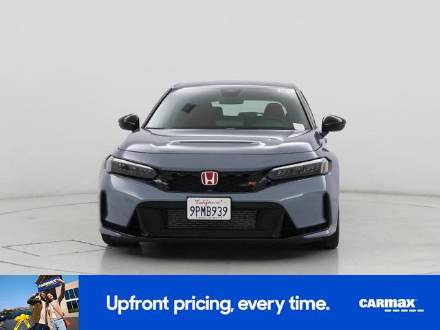 Photo of 2025 Gray Honda Civic
