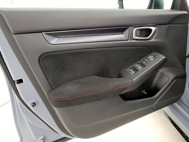 Photo of 2025 Gray Honda Civic