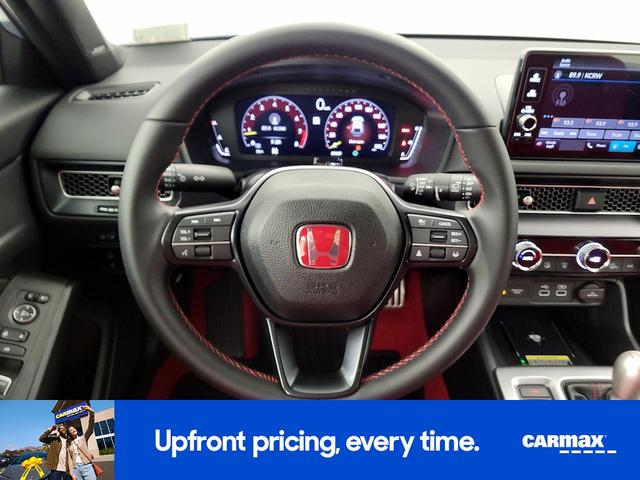 Photo of 2025 Gray Honda Civic