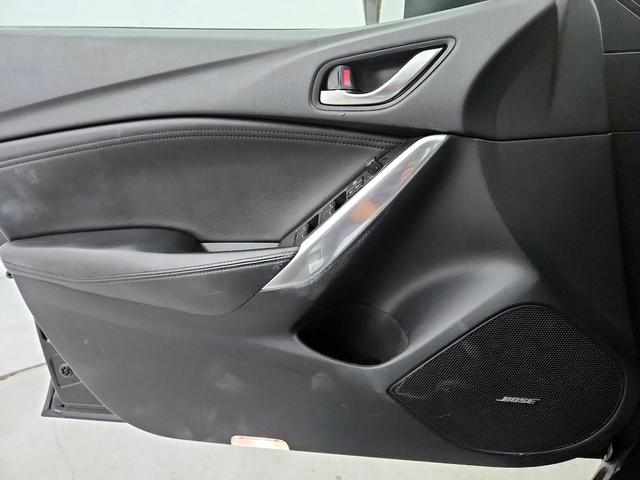 Photo of 2015 Black Mazda Mazda6