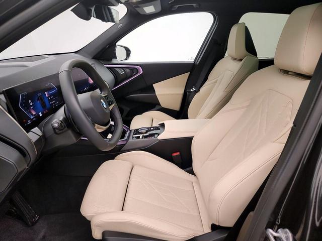 Photo of 2025 Gray BMW X3