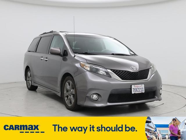 2014 Toyota Sienna