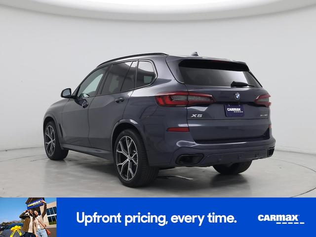 Photo of 2021 Gray BMW X5