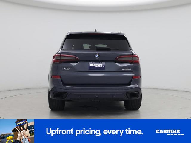 Photo of 2021 Gray BMW X5