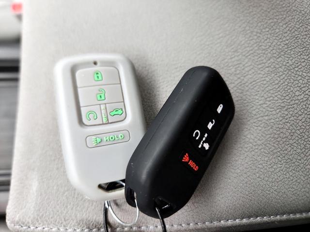 Photo of 2020 Silver Honda CR-V