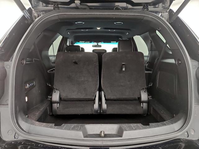 Photo of 2016 Black Ford Explorer