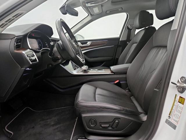 Photo of 2019 White Audi A6