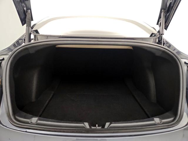 Photo of 2022 Gray Tesla Model 3