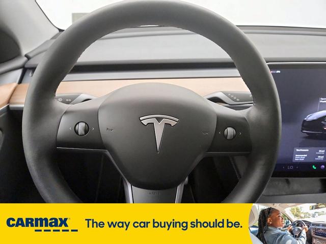 Photo of 2023 Black Tesla Model Y