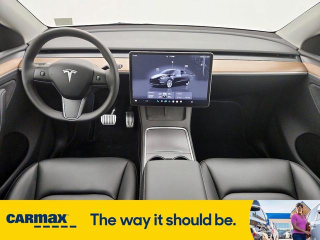 Photo of 2023 Black Tesla Model Y