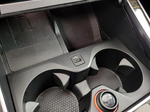 Photo of 2019 White BMW X5
