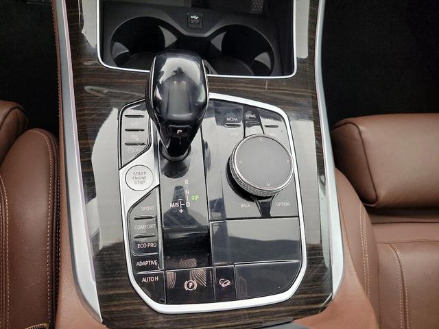 Photo of 2019 White BMW X5