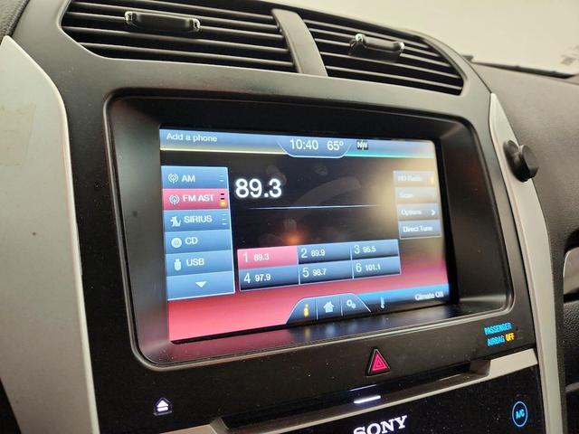 Photo of 2015 Pearl Ford Explorer