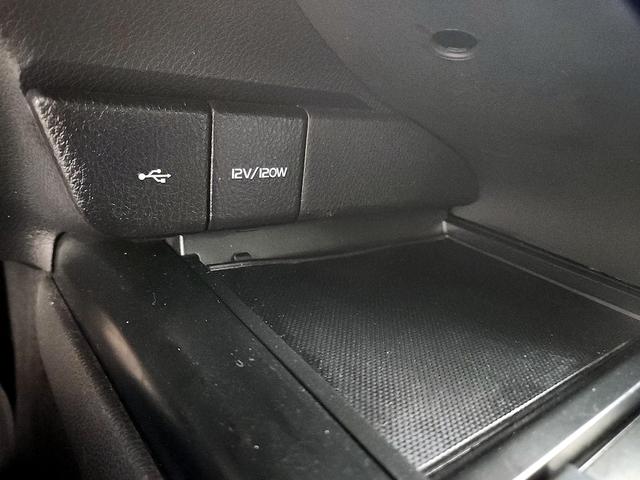 Photo of 2020 Black Toyota Camry
