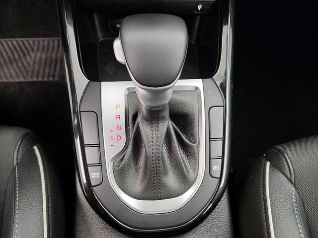 Photo of 2022 Blue Kia Forte