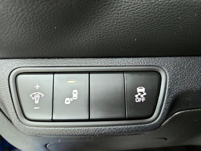 Photo of 2022 Blue Kia Forte