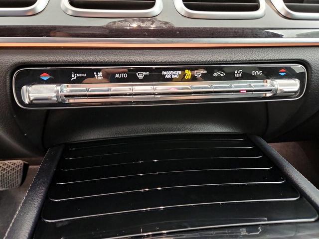 Photo of 2020 Black Mercedes-Benz GLE 350
