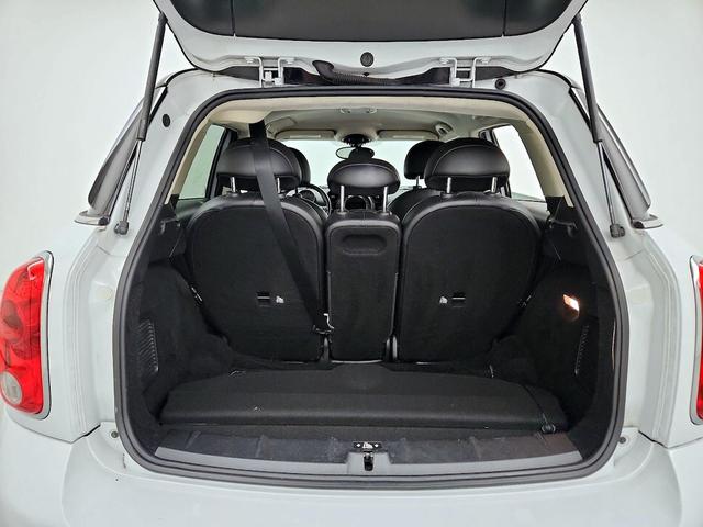 Photo of 2015 White MINI Countryman