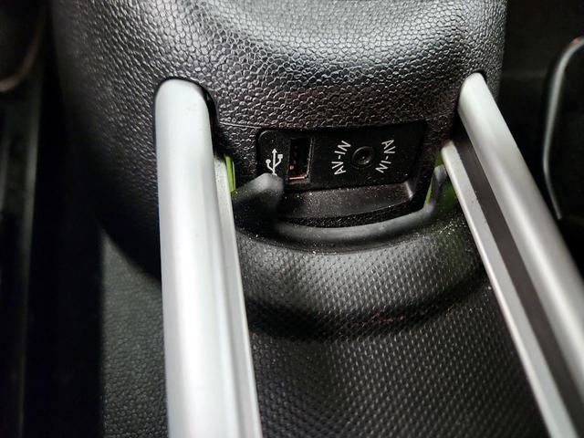 Photo of 2015 White MINI Countryman