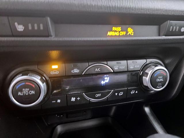 Photo of 2018 Black Mazda Mazda3
